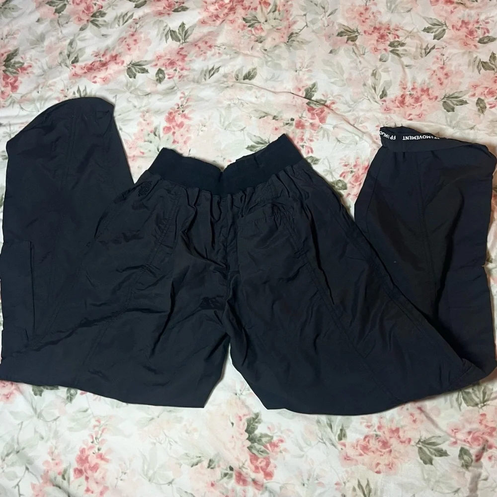 Free People Movement Mesmerize Me Pants Black XS Cargo Straight Leg Baggy Sporty - Picture 6 of 8